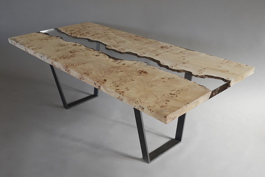 Poplar Wood Transparent in Middle Epoxy Resin Table